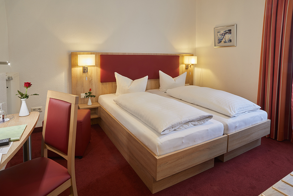 Doppelzimmer Hotel Velbert – Bild 1